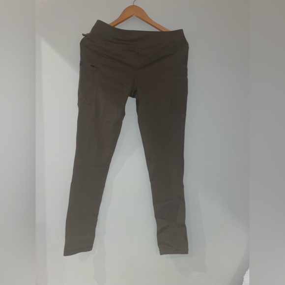 carhart woman’s fitted work pants green - Picture 3 of 3